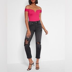 NWT Body Contour Ribbed Off The Shoulder Thong Bodysuit. Size Medium